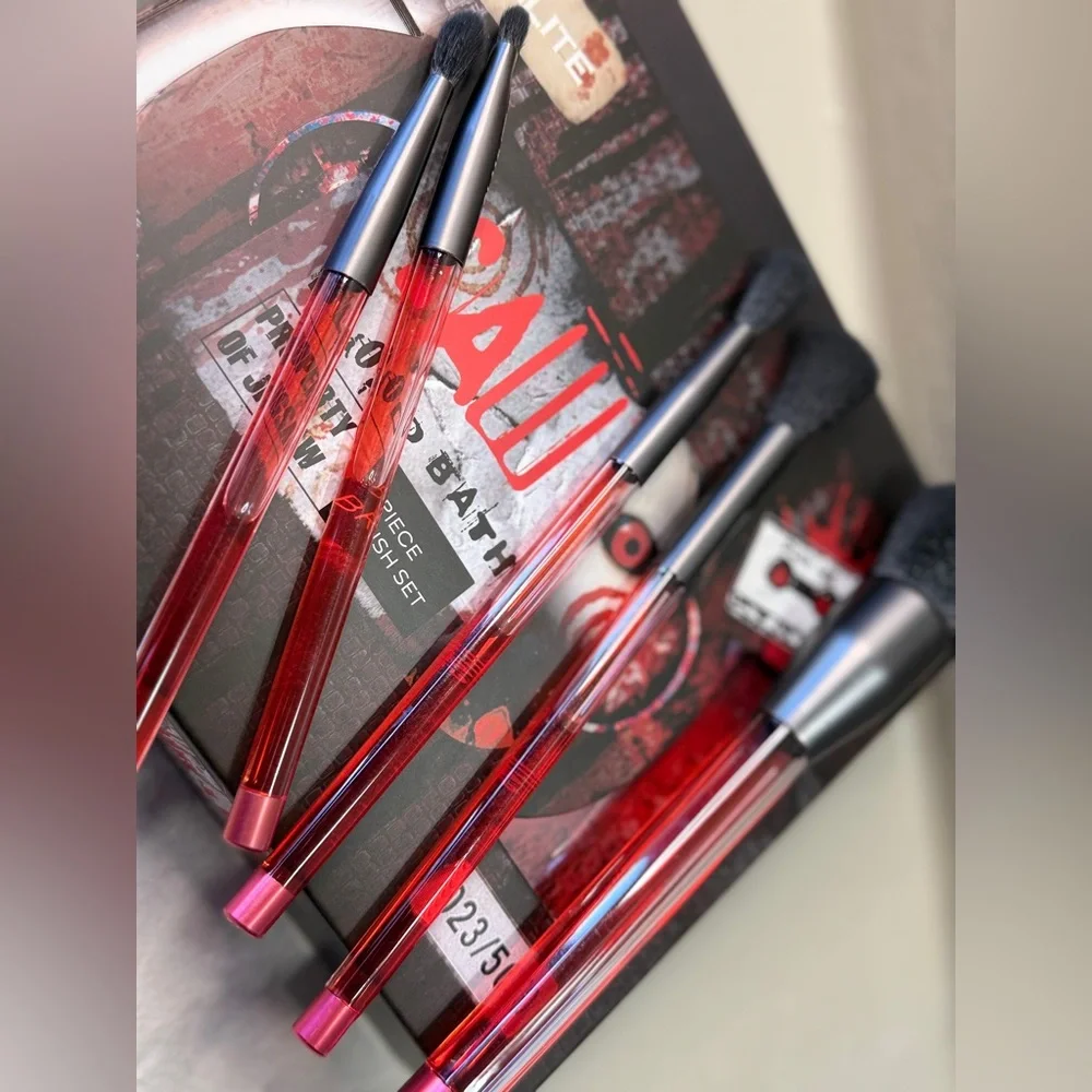 Full Set Glamlite X Saw Eyeshadow Mirror Brushes Highlighter Lip Set Horror Saw